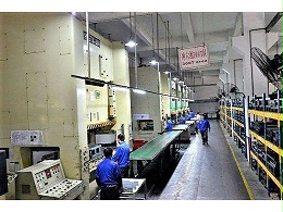 光明五金沖壓件加工廠，沖壓拉伸工藝的4個(gè)注意事項(xiàng)